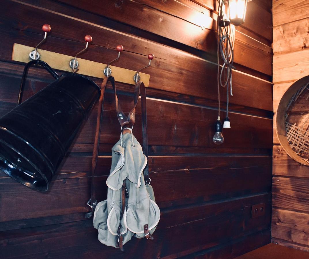 فيلا Drevenica Emilka, 5 Min Restauracia, Z Terasy Vyhlad Na Kralovu Holu A Polomske Ocko, Gril, Ohnisko, Kotlik برزنو المظهر الخارجي الصورة